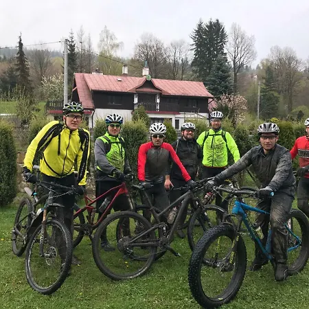 Dom Nad Kwisa 公寓 *