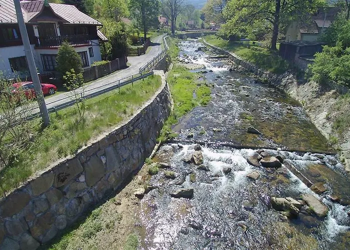 Dom Nad Kwisa Apartamento